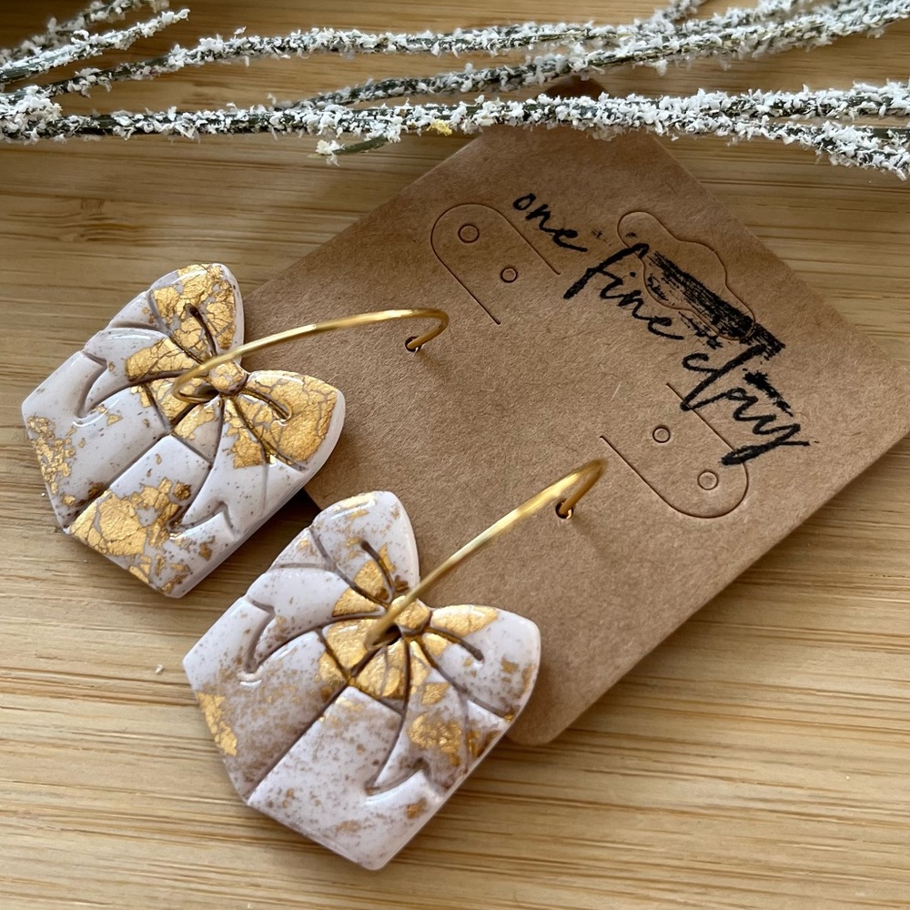 White & Gold Clay and Resin Christmas Gift/Present Hoop Earrings